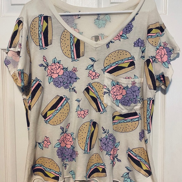 🍔🌺 Wildfox Cheeseburger in Paradise Top - Picture 2 of 5